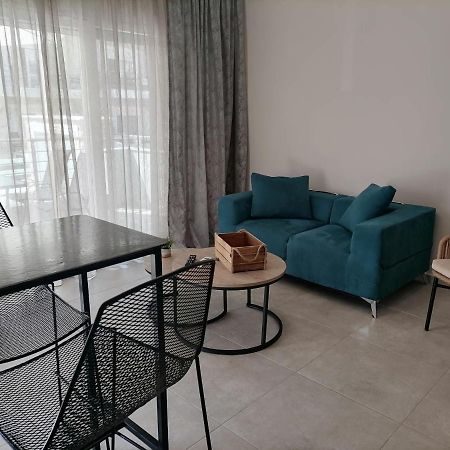 Néa Péramos Petrani Suite 1 מראה חיצוני תמונה