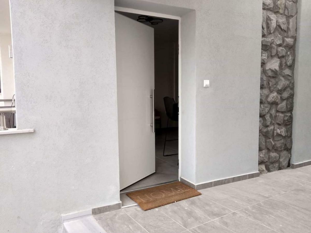 Néa Péramos Petrani Suite 1 מראה חיצוני תמונה